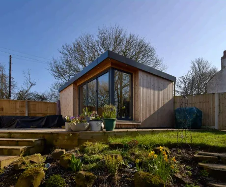 Garden studio with overhang